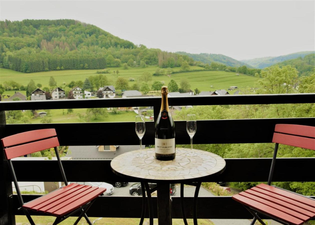 Ferienhaus Sonnendeck ジンメラート エクステリア 写真