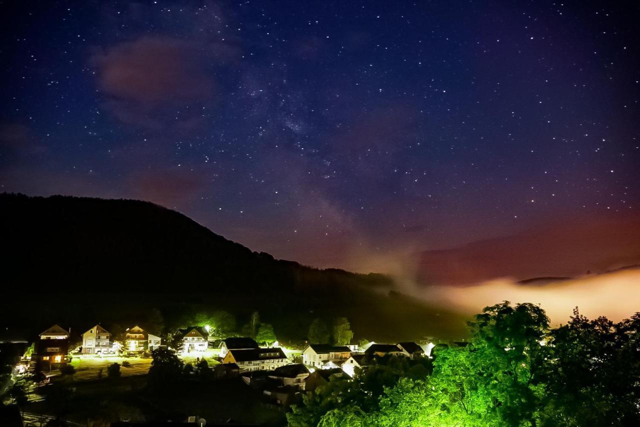 Ferienhaus Sonnendeck ジンメラート エクステリア 写真